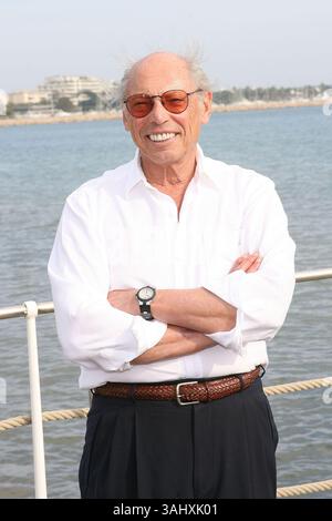 24 mai 2006 - Cannes, États-Unis - 22 mai 2006 - Cannes, France - Irwin Winkler. ''Home of the Brave'' Photocall organisé au Carlton Pier sur la Croisette : Festival de Cannes 2006. Crédit photo : Zach Lipp/AdMedia Banque D'Images