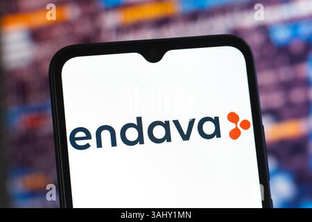 Canada. 10 avril 2025. Dans cette illustration photo, le logo Endava est affiché sur un écran de smartphone. (Crédit image : © Thomas Fuller/SOPA images via ZUMA Press Wire) USAGE ÉDITORIAL SEULEMENT ! Non destiné à UN USAGE commercial ! Banque D'Images