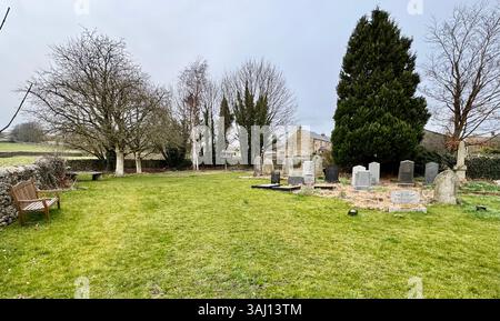 Le site de la chapelle baptiste long Preston avec des tombes dans le cimetière. Banque D'Images
