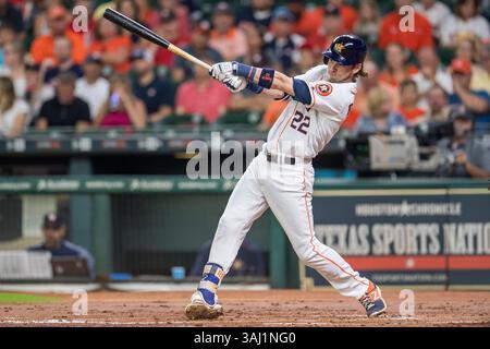 23 août 2017 : les Astros de Houston quittent le batteur Josh Reddick (22 ans) lors d'un match de baseball entre les Astros de Houston et les Nationals de Washington au minute Maid Park à Houston, Texas. Les Astros ont gagné le match 6-1...Trask Smith/CSM(Credit image : &copy ; Trask Smith/CSM via ZUMA Wire) Banque D'Images