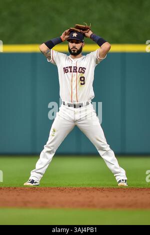 1er août 2017 : les Astros de Houston quittent le joueur Marwin Gonzalez (9 ans) lors d'un match de baseball entre les Astros de Houston et les Rays de Tampa Bay au minute Maid Park à Houston, au Texas. Chris Brown/CSM(image de crédit : &copy ; Chris Brown/CSM via ZUMA Wire) Banque D'Images