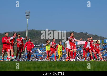 Mantova 1911 Team célèbre après avoir remporté le match lors du championnat italien de football Serie B entre Brescia Calcio FC et Mantova 1 Banque D'Images