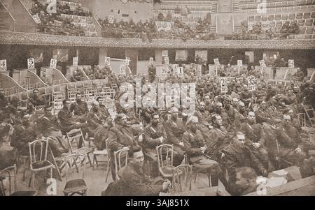 Le Caucus de Paris, qui s'est tenu le 17 mars 1919, a été la première réunion de la Légion américaine, réunie à Paris, en France, après la première Guerre mondiale. L'image commémore cet événement historique, capturant l'essence du rétablissement d'après-guerre et de l'organisation des vétérans au lendemain du conflit. Banque D'Images