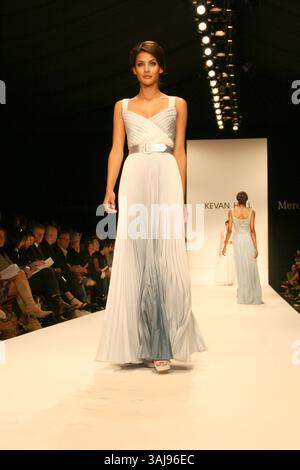 12 octobre 2008 - Culver City, Californie, États-Unis - 12 octobre 2008 - Culver City, Californie - modèle. Mercedes Benz Fashion week LA Day1, Kevan Hall Sow, Smashbox Studio. Crédit photo : Kevan Brooks/AdMedia Banque D'Images