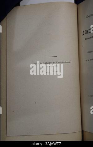 Reproduction photographique du livre 'le cimetière des Mathurins' d'Eugène Plouchart, publié en 1923, montrant une page du livre. L'image a été prise à la bibliothèque de Fontainebleau le 22 juin 2021. Banque D'Images