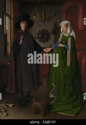 Le portrait d'Arnolfini, peint par Jan van Eyck en 1434, représente Giovanni Arnolfini et son épouse Giovanna Cenami. La peinture à l'huile détaillée sur panneau de chêne est réputée pour son rendu méticuleux et l'utilisation du symbolisme. L'inscription 'Johannes de eyck fuit hic 1434' suggère la paternité d'Eyck et la date. Ce portrait de mariage était traditionnellement considéré comme représentant Giovanni di Arrigo Arnolfini, mais il existe maintenant des interprétations alternatives. Banque D'Images