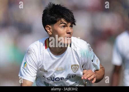 Milan, Italie. 9 avril 2025. Diego Marcolini de Cagliari Calcio lors du match Coppa Italia à l'Arena Civica Gianni Brera, Milan. Le crédit photo devrait se lire : Jonathan Moscrop/Sportimage crédit : Sportimage Ltd/Alamy Live News Banque D'Images