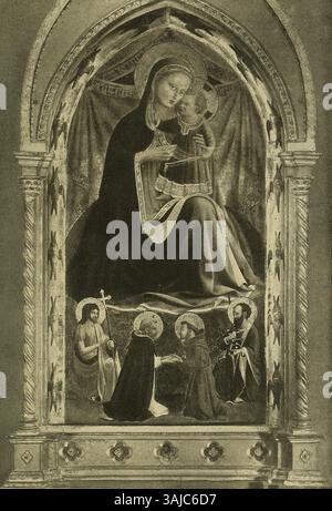 Madonna dell'Umiltà de FRA Angelico avec les saints Jean-Baptiste, Dominique et François, peint vers 1425–1430. Cette œuvre d'art religieux présente de la tempera et de l'or sur le panneau et se trouve dans la Galleria Nazionale di Parma. Banque D'Images