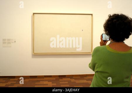 Fondation Joan Miro ; peinture ; détail ; dessin ; Joan Miró artiste ; artiste espagnol Joan Miro ; Barcelone ; Fundacio Miró ; Montjuic ; ville de Barcelone. CON Banque D'Images