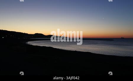 Lever de soleil sur la plage Malaga, Espagne, Europe Banque D'Images