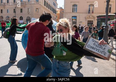 Rome, Italie. 11 avril 2025. Rome, Italie 11 avril 2025 : vendredi pour crédit futur : andrea sabbadini/Alamy Live News Banque D'Images