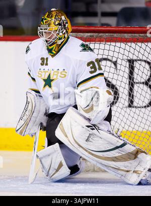 12 février 2010 - Calgary, Alberta, Canada - photo du profil du joueur de la LNH sur Alex Auld, gardien des Stars de Dallas, lors d'un récent match à Calgary. (Crédit image : © Larry MacDougal via ZUMA Wire) Banque D'Images
