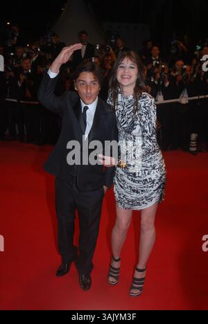 18 mai 2009 - Cannes, France - les acteurs YVAN ATTAL et CHARLOTTE GAINSBOURG lors de la première projection de 'Antichrist' au 62e Festival annuel de Cannes. (Crédit image : © Frederic Injimbert/ZUMA Press) Banque D'Images
