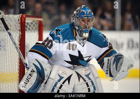 23 février 2009 : le gardien des Sharks de San Jose Evgeni Nabokov #20 en action lors d'un match de la LNH entre les Sharks de San Jose et les Stars de Dallas au American Airlines Center à Dallas, TX San Jose a battu Dallas 1-0 (crédit image : © Albert Pena/Cal Sport Media) Banque D'Images