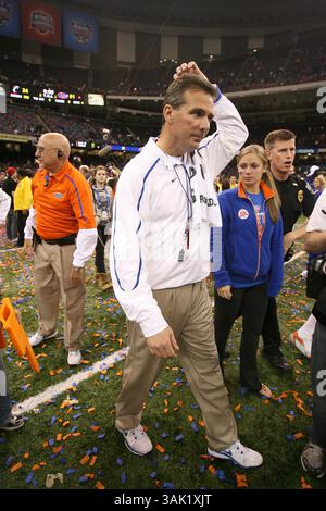 02 janvier 2010 - Nouvelle-Orléans, LOS ANGELES, États-Unis - 1er janvier 2010 : Urban Meyer, entraîneur-chef de Floride contre Cincinnati lors de l'Allstate Sugar Bowl 2010 au Louisiana Superdome à la Nouvelle-Orléans, LOS ANGELES. Tyler Kaufman/CSM. (Crédit image : © Tyler Kaufmann/Cal Sport Media/ZUMApress.com) Banque D'Images
