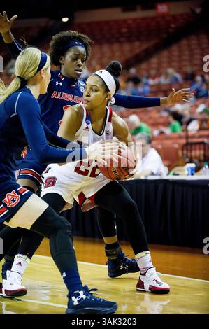 17 mars 2017 : Caroline du Nord Dominique Wilson #22 en action lors du premier match du championnat de basket-ball féminin de la division I de la NCAA contre l'Université Auburn au Frank Erwin Center à Austin, Texas. Mario Cantu/CSM(image de crédit : &copy ; Mario Cantu/CSM via ZUMA Wire) Banque D'Images