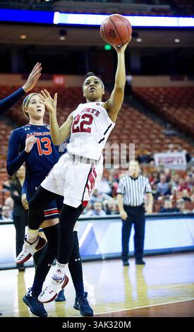 17 mars 2017 : Caroline du Nord Dominique Wilson #22 en action lors du premier match du championnat de basket-ball féminin de la division I de la NCAA contre l'Université Auburn au Frank Erwin Center à Austin, Texas. Mario Cantu/CSM(image de crédit : &copy ; Mario Cantu/CSM via ZUMA Wire) Banque D'Images