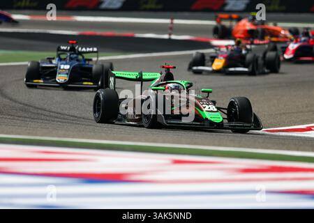 28 BEDRIN Nikita (ita), AIX Racing, Dallara F3 2025, action lors de la 2ème manche du Championnat FIA de formule 3 2025 du 11 au 13 avril 2025 sur le circuit International de Bahreïn, à Sakhir, Bahreïn Banque D'Images