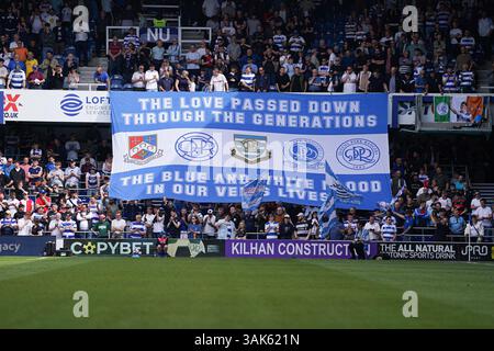 Avant le match du Sky Bet Championship Queens Park Rangers vs Bristol City au Kiyan Prince Foundation Stadium, Londres, Royaume-Uni. 12 avril 2025. (Photo de Harvey Murphy/News images) in, le 4/12/2025. (Photo de Harvey Murphy/News images/SIPA USA) crédit : SIPA USA/Alamy Live News Banque D'Images