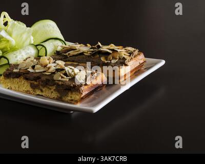 18 avril 2017 - pâté de foie sur une gaufre belge. (Crédit Image : © Igor Golovniov via Zuma sur le fil) Banque D'Images