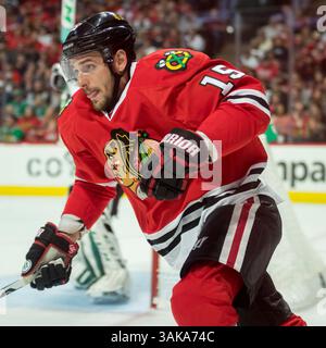 06 novembre 2016 : Chicago, Illinois, États-Unis - Blackhawk #15 Artem Anisimov en action pendant le match de la Ligue nationale de hockey entre les Blackhawks de Chicago et les Stars de Dallas au United Center à Chicago, il. (Image de crédit : &copy ; Mike Wulf/CSM via ZUMA Wire) Banque D'Images