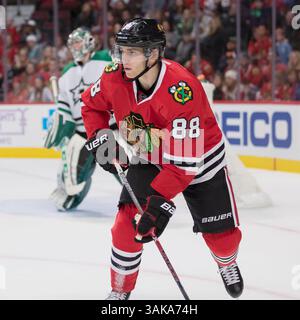 06 novembre 2016 : Chicago, Illinois, États-Unis - Blackhawk #88 Patrick Kane en action lors du match de la Ligue nationale de hockey entre les Blackhawks de Chicago et les Stars de Dallas au United Center à Chicago, il. (Image de crédit : &copy ; Mike Wulf/CSM via ZUMA Wire) Banque D'Images