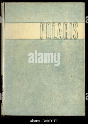 Le North High Yearbook 1953, intitulé Polaris, décrit l'année scolaire 1952-1953. Il comprend la documentation des étudiants, des professeurs, des clubs, des sports et des événements, offrir un dossier historique de la vie scolaire et de l'engagement communautaire pendant cette période. Banque D'Images