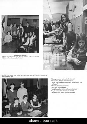 L'annuaire « Wahian » de Washburn High School en 1971 retrace les moments clés de l'année scolaire 1970-1971, y compris l'athlétisme, les clubs, les professeurs et l'histoire afro-américaine. Banque D'Images