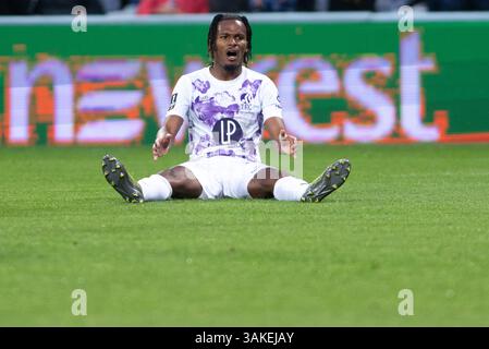 Toulouse, France. 12 avril 2025. Yann Gboho de Toulouse lors du match de football de Ligue 1 entre Toulouse FC et LOSC Lille le 12 avril 2025 au stade de Toulouse, France - photo Nathan Barange/DPPI crédit : DPPI Media/Alamy Live News Banque D'Images