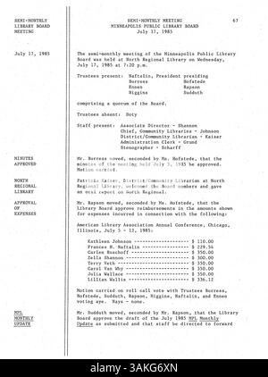 Les procès-verbaux de la réunion du conseil d'administration de la Bibliothèque publique de Minneapolis 1985 reflètent les décisions clés concernant la gestion de la bibliothèque, les politiques de service et la sensibilisation du public pour cette année. Banque D'Images
