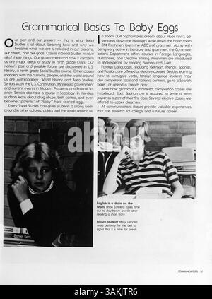 L'annuaire « Bear » 1982 de Lincoln High retrace les grands moments de l'année scolaire 1981-1982 avec des étudiants, des enseignants, des événements sportifs et des activités parascolaires. Banque D'Images