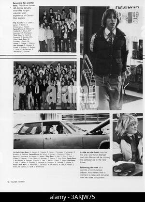 L'annuaire « 1982 Bear » de Lincoln High School reprend les faits marquants des étudiants, des enseignants et des athlètes, documentant l'année académique 1981-1982 et les événements clés. Banque D'Images