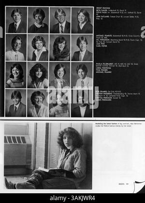 Le Bear Yearbook 1982 de Lincoln High capture des moments importants de l'année scolaire 1981-1982, y compris les événements étudiants, les clubs et les réalisations sportives. Banque D'Images