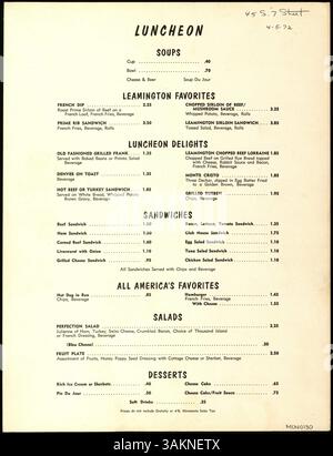 Le menu du déjeuner de la Norse Room, imprimé sur une carte recto verso, présente des images sur le thème des Vikings et comprend une sélection de plats tels que des soupes, des sandwichs et des desserts. Banque D'Images