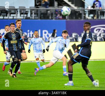 Queens, États-Unis. 12 avril 2025. Le New York City FC accueille Philadelphia Union au Citi Field le 12 avril 2025 et remporte le match 1-0, remportant une série de trois matchs sans victoire. (Photo de Jess Stiles/Sipa USA) crédit : Sipa USA/Alamy Live News Banque D'Images
