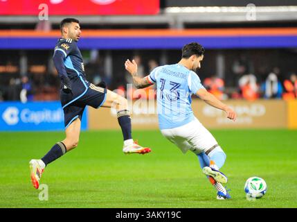 Queens, États-Unis. 12 avril 2025. Thiago Martins (13 ans) samedi soir à New York. Le New York City FC accueille Philadelphia Union au Citi Field le 12 avril 2025 et remporte le match 1-0, remportant une série de trois matchs sans victoire. (Photo de Jess Stiles/Sipa USA) crédit : Sipa USA/Alamy Live News Banque D'Images