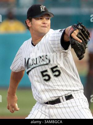 22 août 2006 - États-Unis - le lanceur des Marlins de Floride Josh Johnson lance contre les Nationals de Washington au Dolphin Stadium de Miami, Floride, le mardi 22 août 2006. Les Marlins ont gagné 7-5. (Jeffrey Boan/ El Nuevo Herald/MCT) (image crédit : © Jeffrey Boan/mct/ZUMAPRESS.com) Banque D'Images