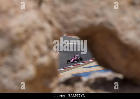 28 BEDRIN Nikita (ita), AIX Racing, Dallara F3 2025, action lors de la 2ème manche du Championnat FIA de formule 3 2025 du 11 au 13 avril 2025 sur le circuit International de Bahreïn, à Sakhir, Bahreïn - photo Eric Alonso / DPPI Banque D'Images