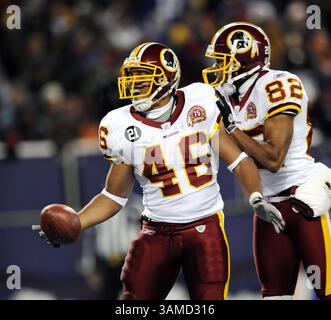 16 décembre 2007 - Ladell Betts des Redskins de Washington, à gauche, et Randle El d'Antwaan célèbrent le touchdown du deuxième quart-temps de Betts contre les Giants de New York, dimanche 16 décembre 2007, au Giants Stadium d'East Rutherford, New Jersey. Les Redskins ont gagné 22-10. (David L. Pokress/Newsday/MCT) (image de crédit : © David L. Pokress/MCT/ZUMAPRESS.com) Banque D'Images