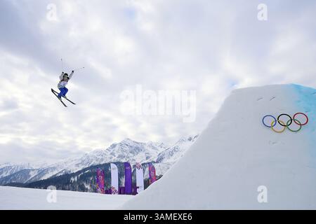 11 février 2014 - Sotchi, Russie - Anna Mirtova (RUS) participe au ski de pente féminine aux Jeux olympiques d'hiver de 2014 à Sotchi. (Crédit image : © Troy Wayrnen/ZUMAPRESS.com) Banque D'Images