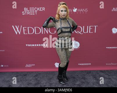 Los Angeles, États-Unis. 13 mars 2025. Saturne arrive AU BANQUET DE MARIAGE Drag Brunch tenu à Chifa à Los Angeles, CA le dimanche, ? 13 mars 2025. (Photo de Sthanlee B. Mirador/Sipa USA) crédit : Sipa USA/Alamy Live News Banque D'Images