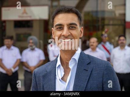 Neu Delhi, Inde. 14 avril 2025. Laksh Mamaan Smegal du groupe Motherson. La société est active dans les secteurs de l'approvisionnement automobile et de la technologie médicale. Crédit : Peter Kneffel/dpa/Alamy Live News Banque D'Images