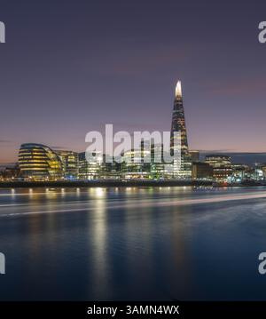Le paysage urbain de Shard photographié au coucher du soleil Banque D'Images
