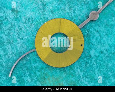 Malè, Maldives - 21 décembre 2023 : vue aérienne du Ritz Carlton Luxury Hotel and Resort sur l'île de Fari, Maldives. Banque D'Images