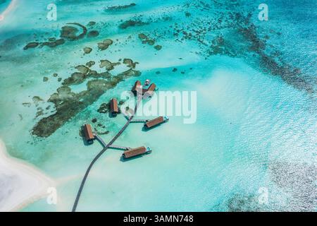 Dhigurah, Maldives - 09 décembre 2023 : vue aérienne de COMO Cocoa Island Resort sur les archipels des Maldives. Banque D'Images