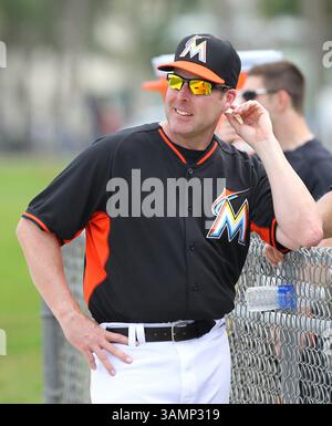 20 février 2014 - Jupiter, FL, États-Unis - Mike Redmond, entraîneur des Miami Marlins, lors d'un entraînement de printemps au Roger Dean Stadium de Jupiter, Floride, le jeudi 20 février 2014. (Crédit image : © David Santiago/MCT/ZUMAPRESS.com) Banque D'Images