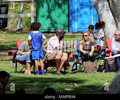 22 février 2014 - la, CA, États-Unis - Singer Seal regarde ses enfants jouer au football dans un parc de Brentwood le 22 février 2014 à LOS ANGELES (crédit image : © Niko/Ace Pictures/ZUMAPRESS.com) Banque D'Images