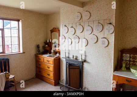 La chambre principale dans la maison du gérant au Framework Knitters Museum, Ruddington, Nottinghamshire, Angleterre, Royaume-Uni Banque D'Images