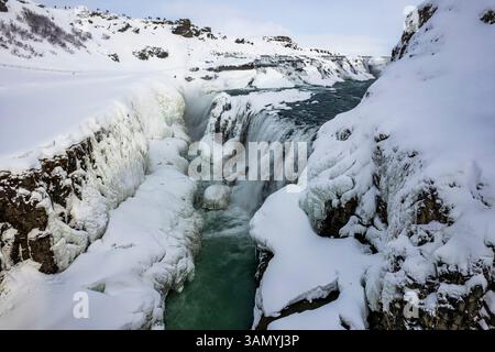 Vue aérienne de la cascade Gullfoss avec la rivière Olfusa, Islande. Banque D'Images