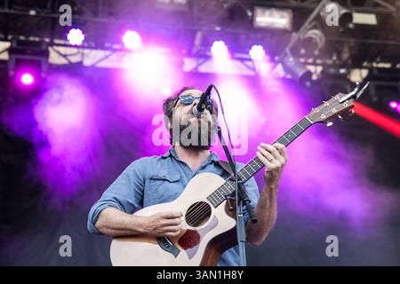 11 mai 2014 - Atlanta, Géorgie, États-Unis - le groupe 'Iron and Wine' se produit devant une foule nombreuse au Shaky Knees Festival. (Crédit image : © Branden Camp/ZUMA Wire/ZUMAPRESS.com) Banque D'Images